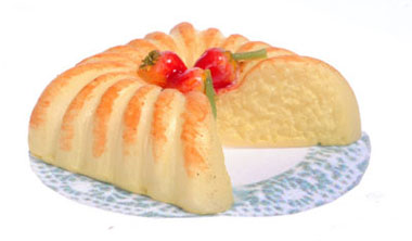 FCJU1157 - Pound Cake with Strawberries