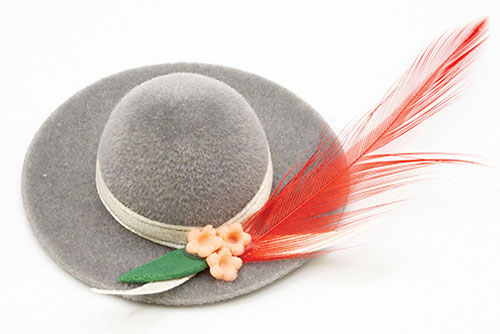 IM64000 - Grey Hat with Feather  ()